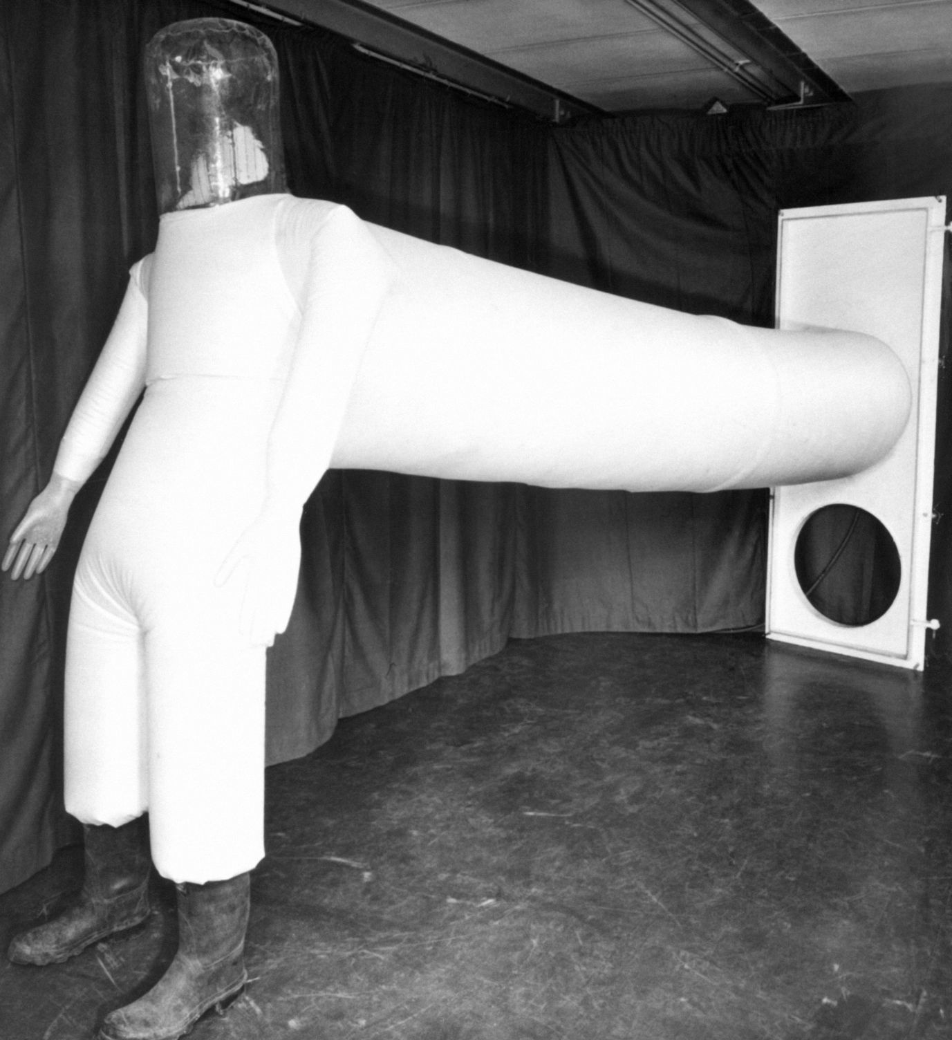 1960: Radiation Effects